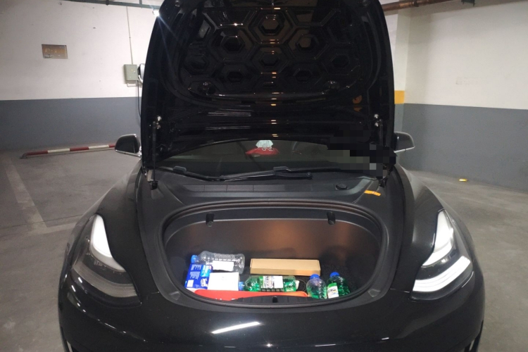 特斯拉 Model 3 2020款 标准续航后驱升级版局部细节24