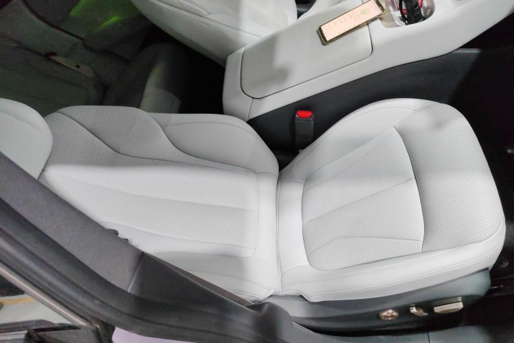 小鹏P7+ 2024款 长续航 Max局部细节41