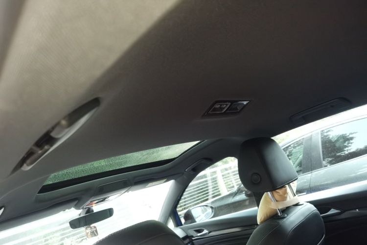 大众 高尔夫 2023款 280TSI DSG R-Line Lite中控内饰22