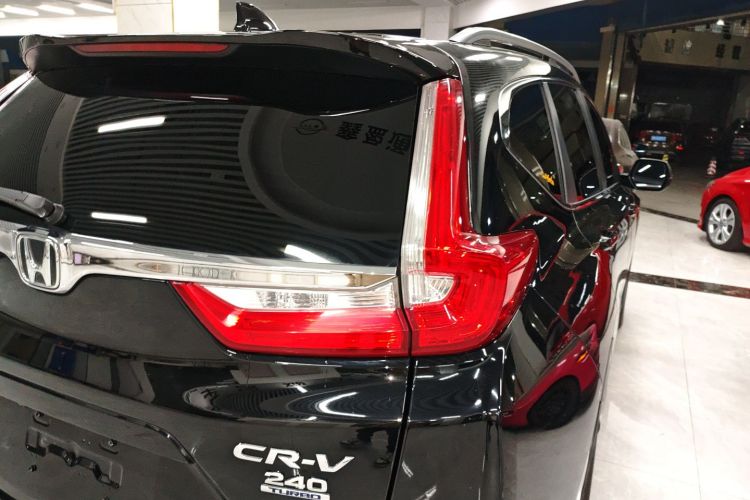 本田CR-V 2017款 240TURBO CVT两驱风尚版车身外观6006