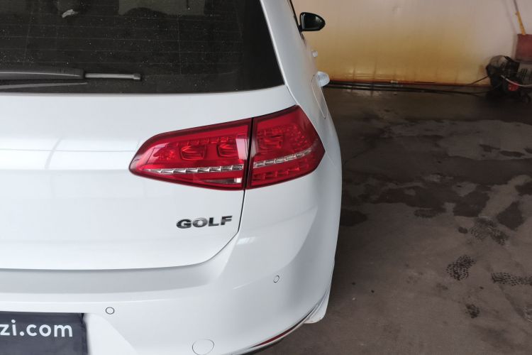 大众 高尔夫 2016款 1.6L 自动舒适型车身外观9