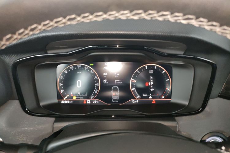 领克03 2022款 1.5TD DCT劲Pro中控内饰14