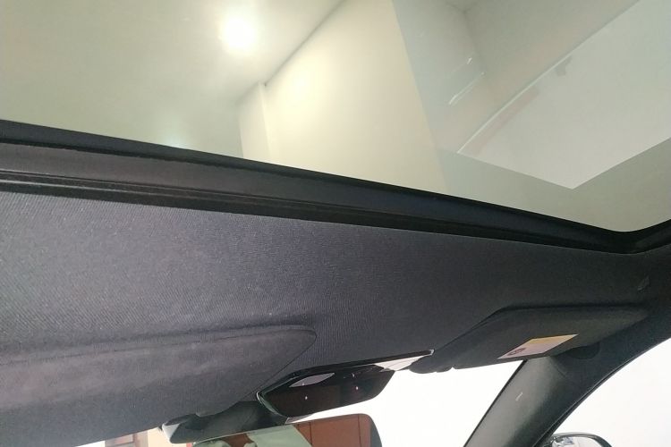 理想汽车 理想L7 2023款 Pro中控内饰22