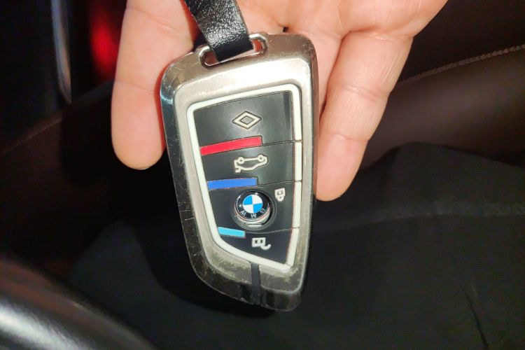 宝马5系 2023款 530Li 领先型 M运动套装中控内饰11