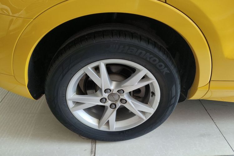 奥迪Q3 2017款 30 TFSI 时尚型车身外观6008