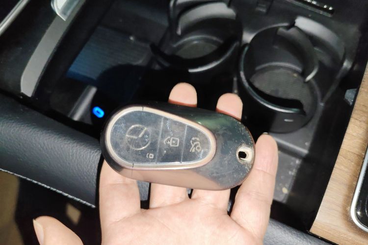 奔驰EQS 2022款 450+ 先锋版中控内饰7001