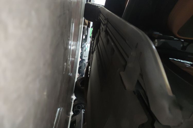 理想汽车 理想ONE 2020款 增程6座版局部细节9002