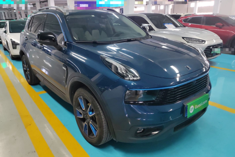 领克01 2019款 2.0T 两驱耀Pro版 国VI车身外观3