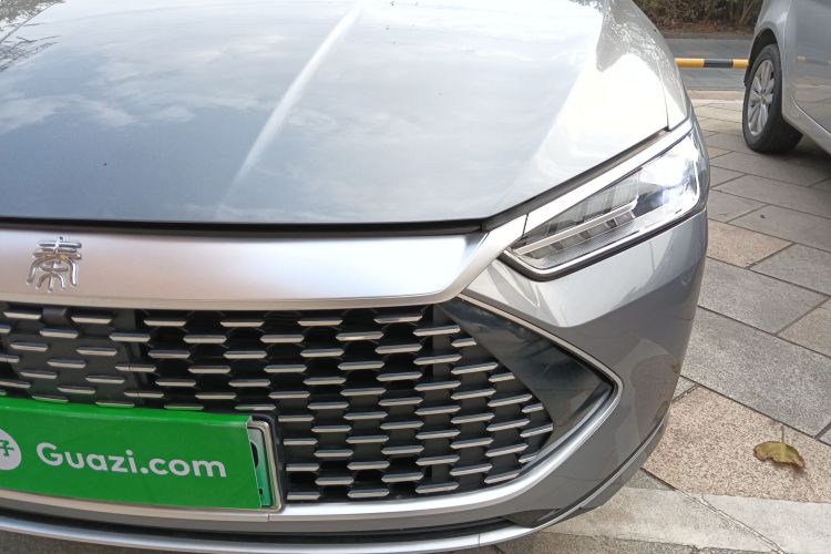 比亚迪 秦PLUS 2024款 荣耀版 DM-i 120KM领先型局部细节36