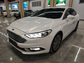 福特 蒙迪欧 2017款 改款 EcoBoost 180 豪华型
