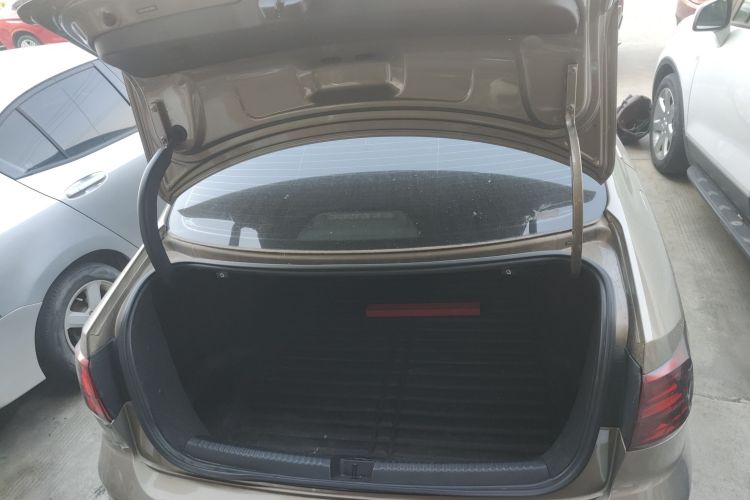 大众 速腾 2015款 1.6L 手动舒适型局部细节23