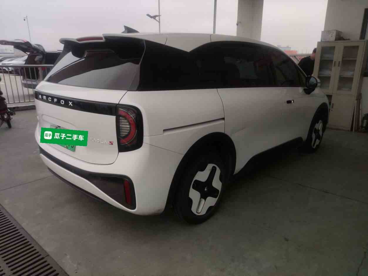 ARCFOX极狐 极狐考拉S 2024款 PRO(4)