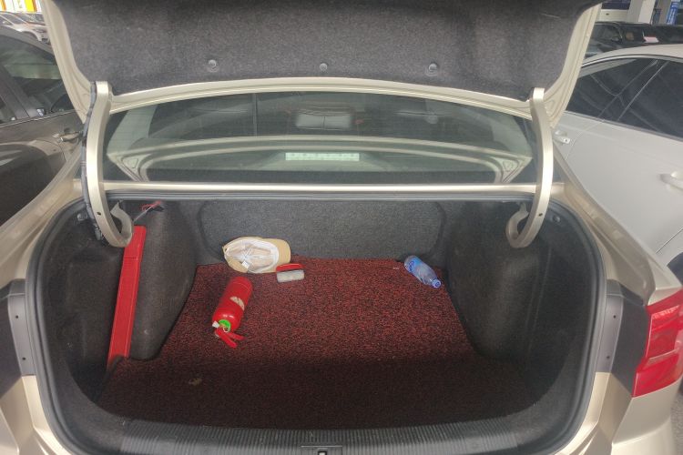 大众 2019款 宝来·传奇 1.5L 自动时尚型 国V局部细节23