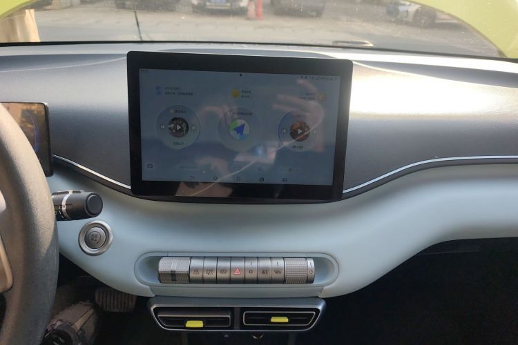 比亚迪 海鸥 2024款 荣耀版 305km 活力版中控内饰16