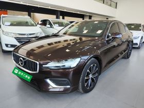 沃尔沃S60 2020款 T4 智逸豪华版