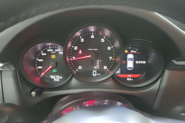 保时捷 2018款 Macan 2.0T中控内饰14