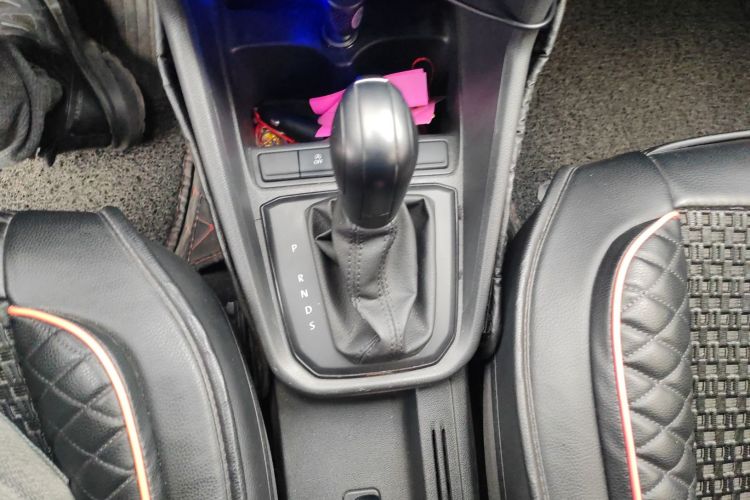 大众 桑塔纳 2019款 1.5L 自动风尚版 国VI中控内饰18