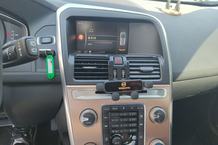 沃尔沃XC60 2017款 T5 智进升级版中控内饰16