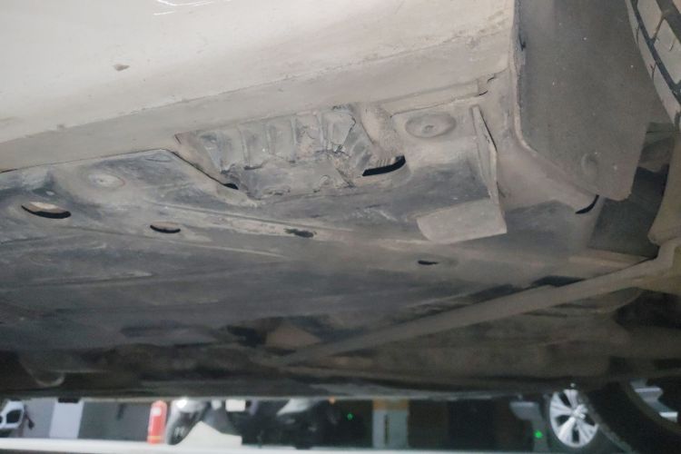 宝马3系GT 2019款 320i M运动套装局部细节9003