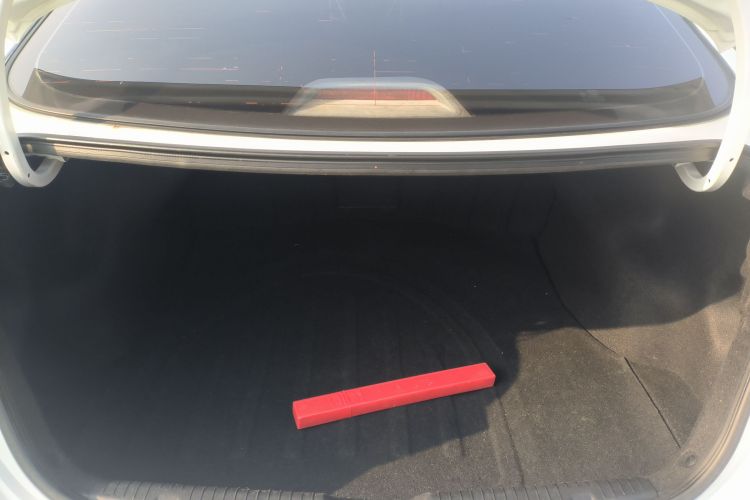 现代 朗动 2015款 1.6L 自动领先型局部细节23