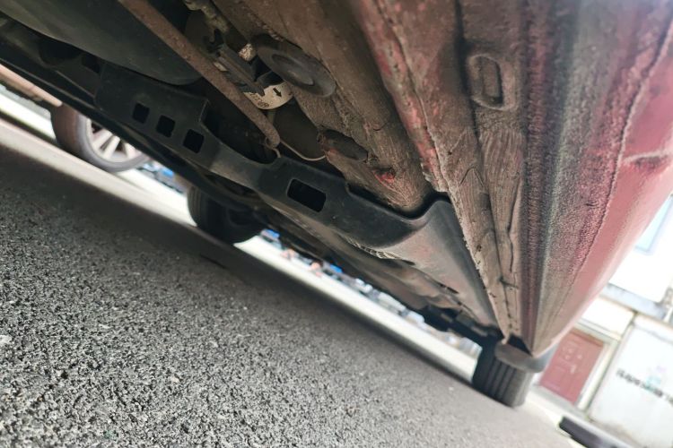 大众 Polo 2011款 1.4L 手动致乐版局部细节9002