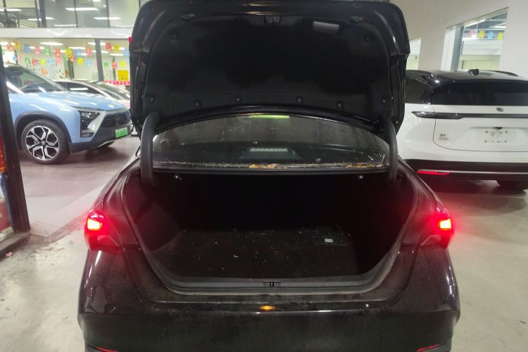 丰田 亚洲龙 2019款 2.0L XLE尊享版 国VI局部细节23