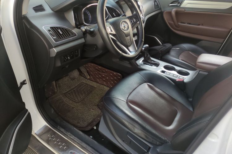 江汽集团 瑞风S5 2015款 1.5T 自动精英型中控内饰19