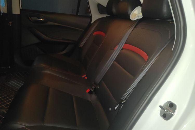 名爵 MG5 2021款 180DVVT CVT青春豪华版中控内饰21