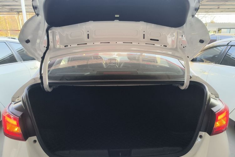 奇瑞 艾瑞泽5 2017款 SPORT 1.5T 手动豪华版局部细节23