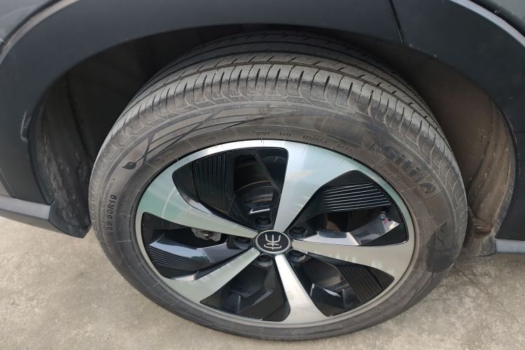 比亚迪 宋PLUS新能源 2021款 DM-i 110KM 旗舰PLUS车身外观6008