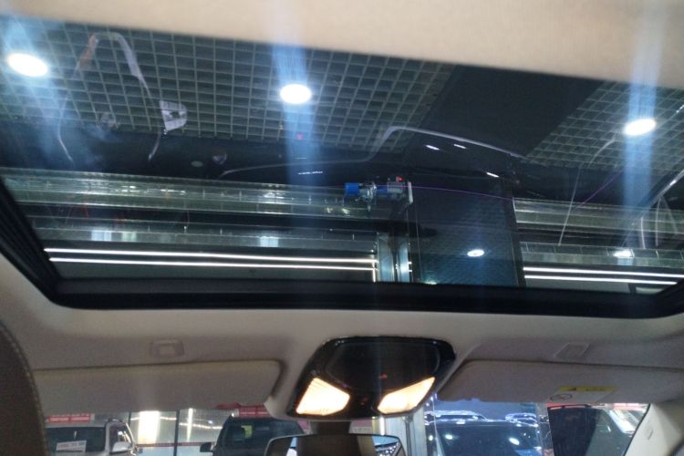 宝马5系 2022款 525Li 豪华套装局部细节22