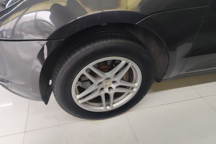 保时捷 2021款 Macan 2.0T车身外观35