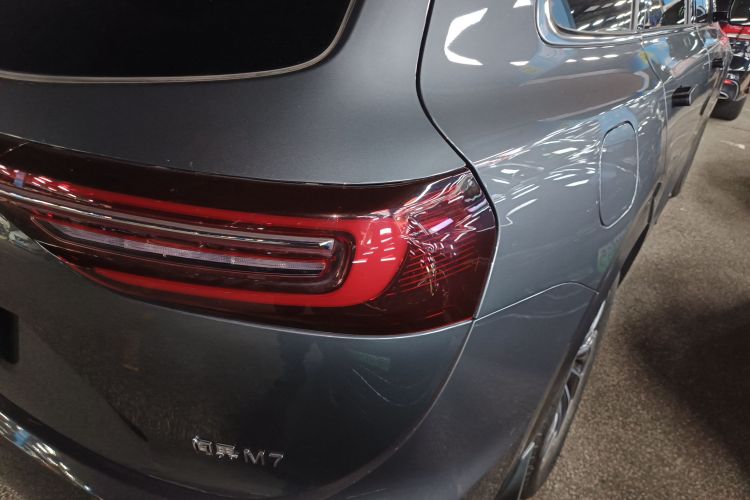 鸿蒙智行 问界M7 2024款 1.5T 后驱Plus版 6座车身外观9