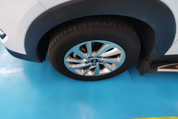 现代 途胜 2018款 1.6T 双离合两驱15周年特别版车身外观6007