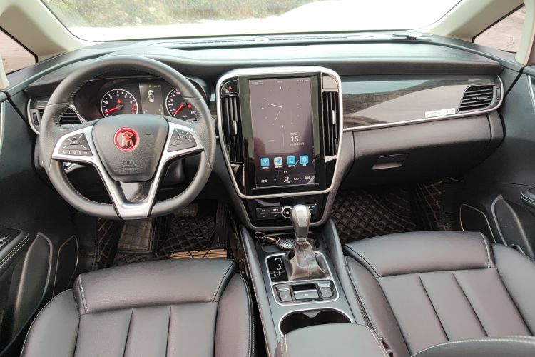 比亚迪 宋MAX 2018款 1.5T 自动智联尊享型 6座中控内饰7002