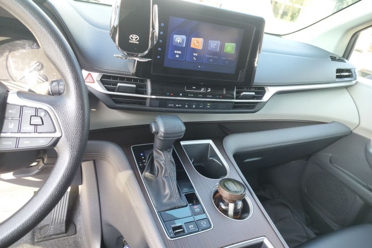 丰田 赛那SIENNA 2021款 2.5L混动 舒适版中控内饰16