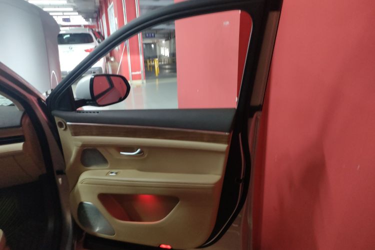 鸿蒙智行 问界M7 2024款 1.5T 智驾四驱Ultra版 5座中控内饰7005