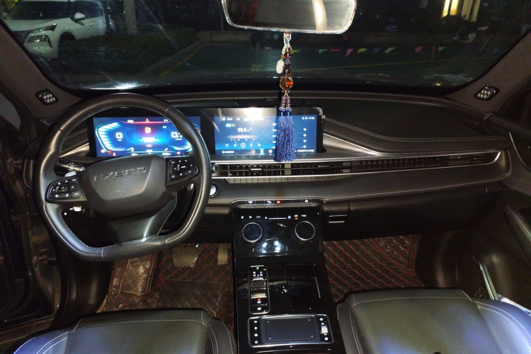 星途追风 2022款 凡尔赛版 1.6T DCT乘风起版中控内饰12