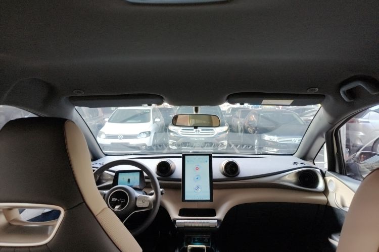 比亚迪 海豚 2024款 荣耀版 420km 自由版中控内饰22