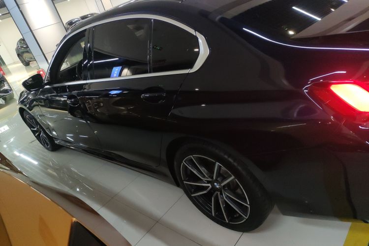 宝马3系 2023款 325Li M运动套装车身外观6003