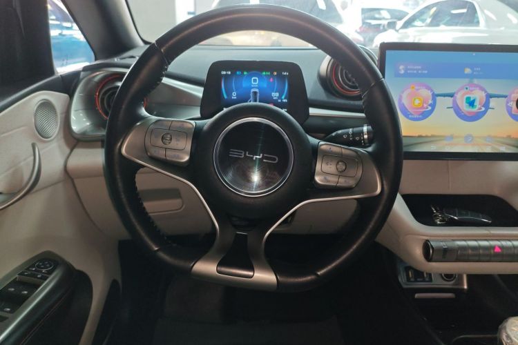 比亚迪 海豚 2021款 405km 时尚版中控内饰13