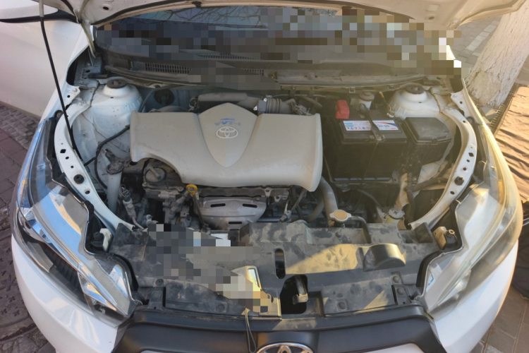 丰田 YARiS L 致炫 2014款 1.3E 手动魅动版局部细节24