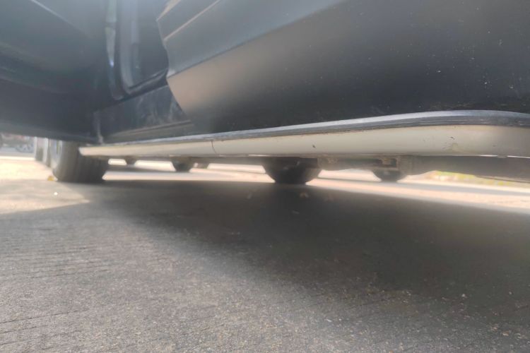 路虎 发现 2017款 3.0 SC V6 SE局部细节9002