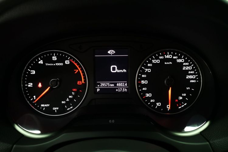 奥迪A3 2020款 Sportback 35 TFSI 时尚型 国VI中控内饰14