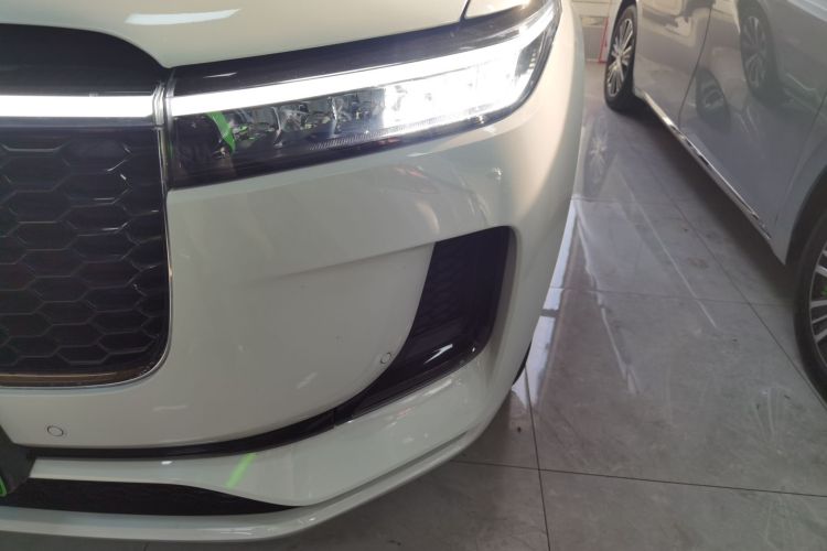 理想汽车 理想ONE 2021款 增程6座版局部细节36