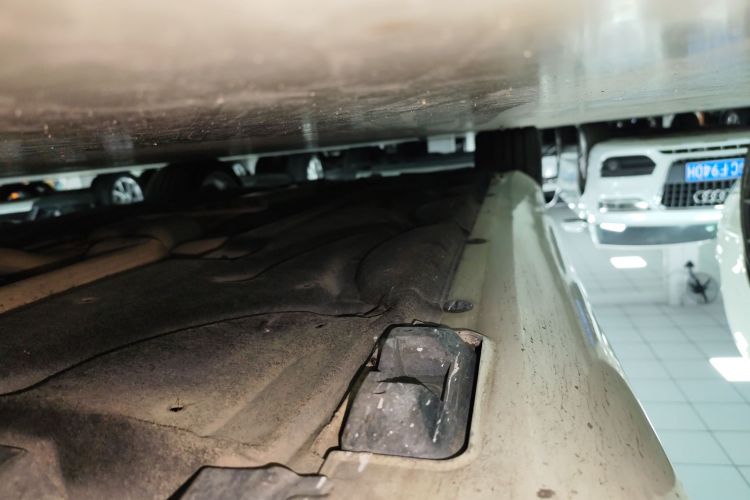 奔驰CLS 2012款 CLS 300 CGI局部细节9001