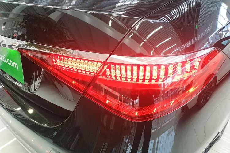 奔驰S级 2024款 改款 S 400 L 商务型车身外观6006