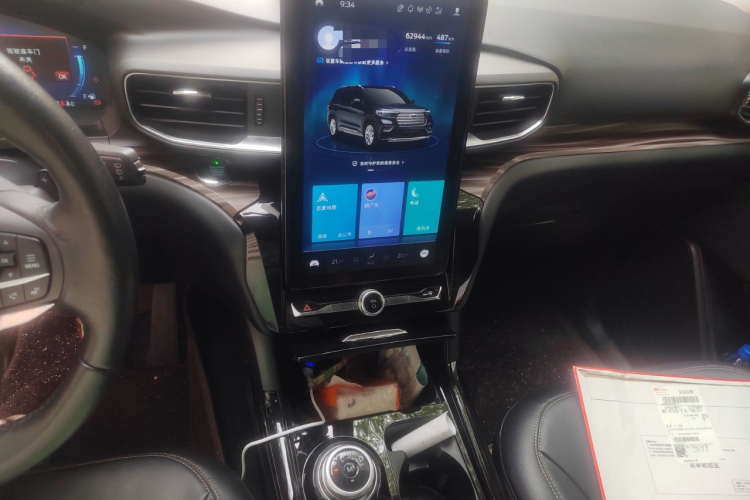 福特 探险者 2020款 EcoBoost 285 四驱钛金版 6座中控内饰16