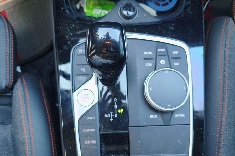 宝马2系(进口) 2023款 225i 四门轿跑车 M运动套装中控内饰18