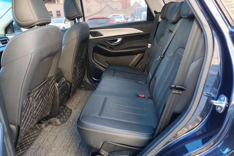 捷途X90 PLUS 2021款 1.6TD DCT别墅 7座中控内饰21